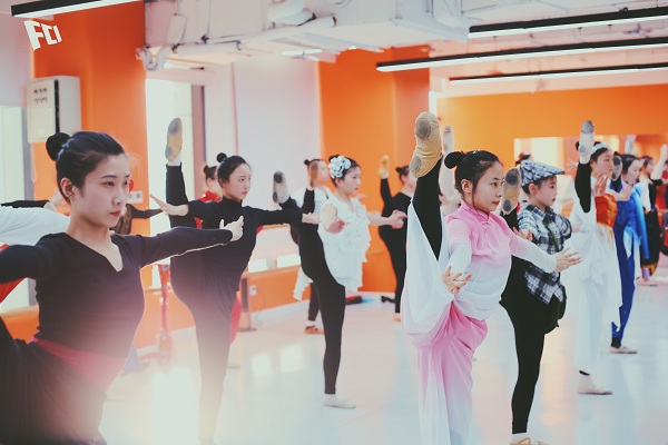 西安传媒艺考舞蹈专业培训班